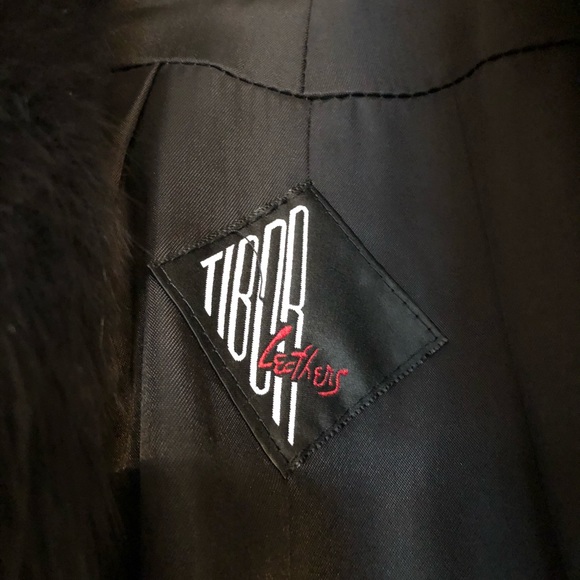 Full length leather coat with fur trim - Picture 4 of 9